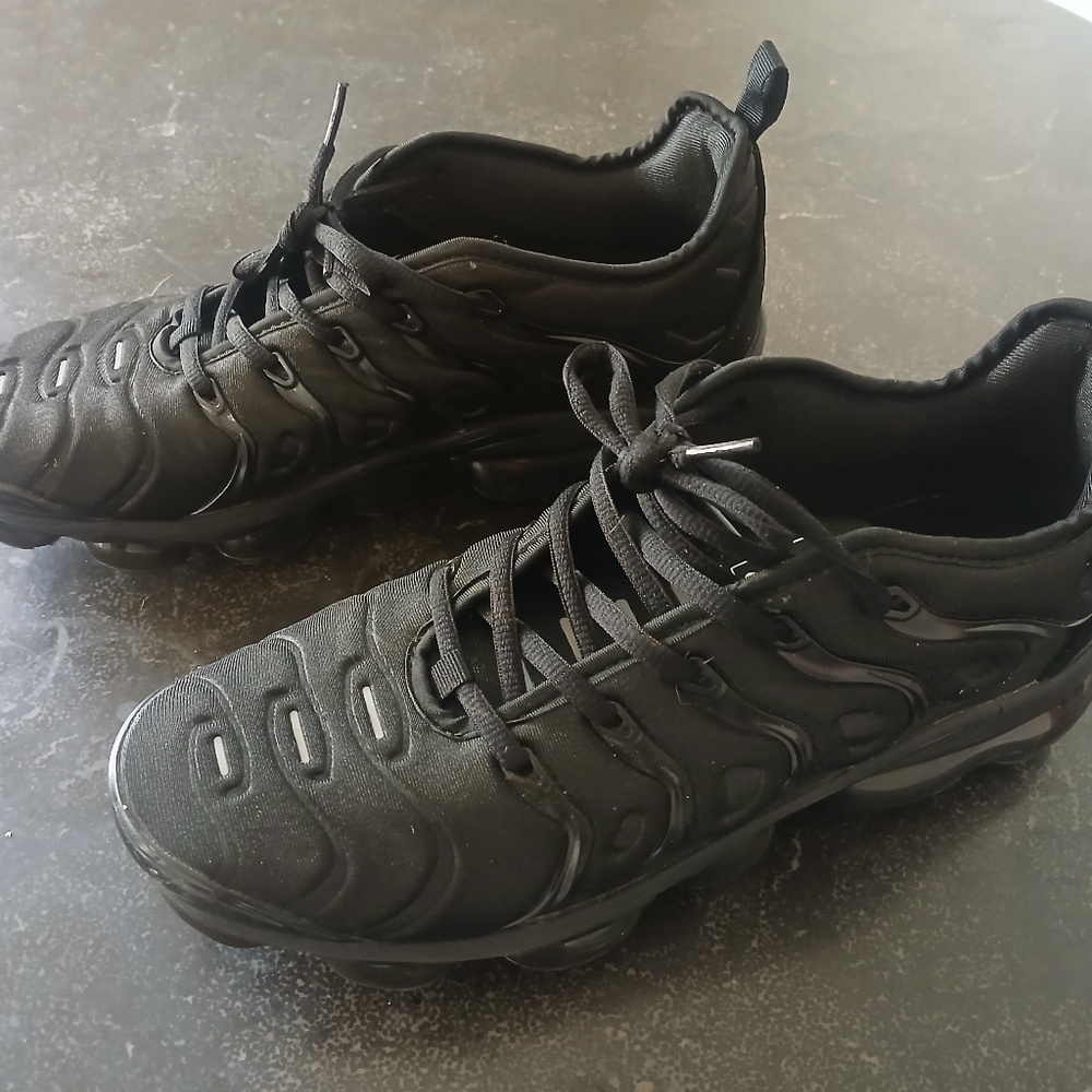 Nike Air Vapor Max Plus size 11